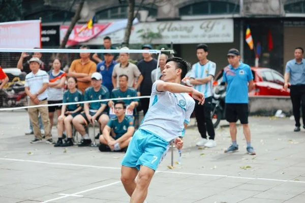 badminton men singles match